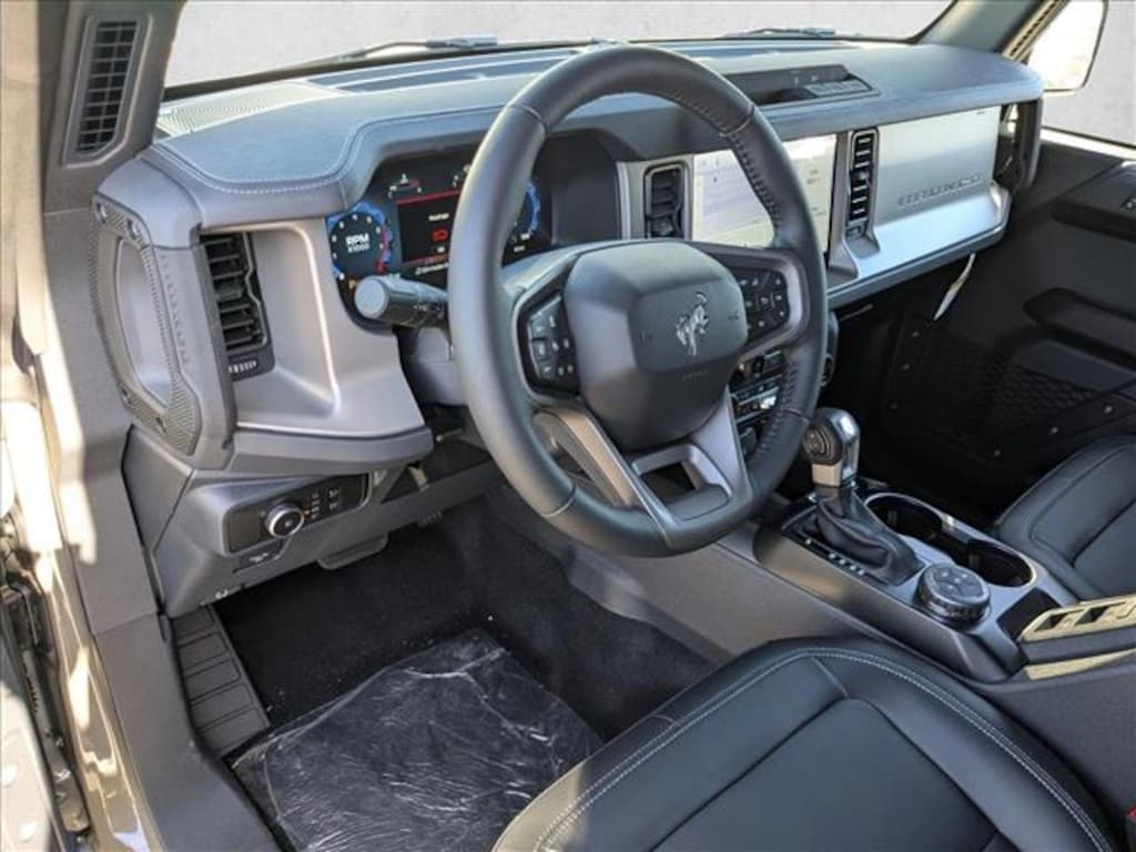 New 2026 Ford Bronco Outer Banks SUV