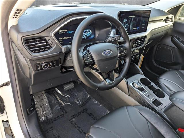 2025 Ford Escape Premium photo 4