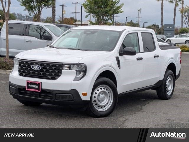 2026 Ford Maverick XL's photo