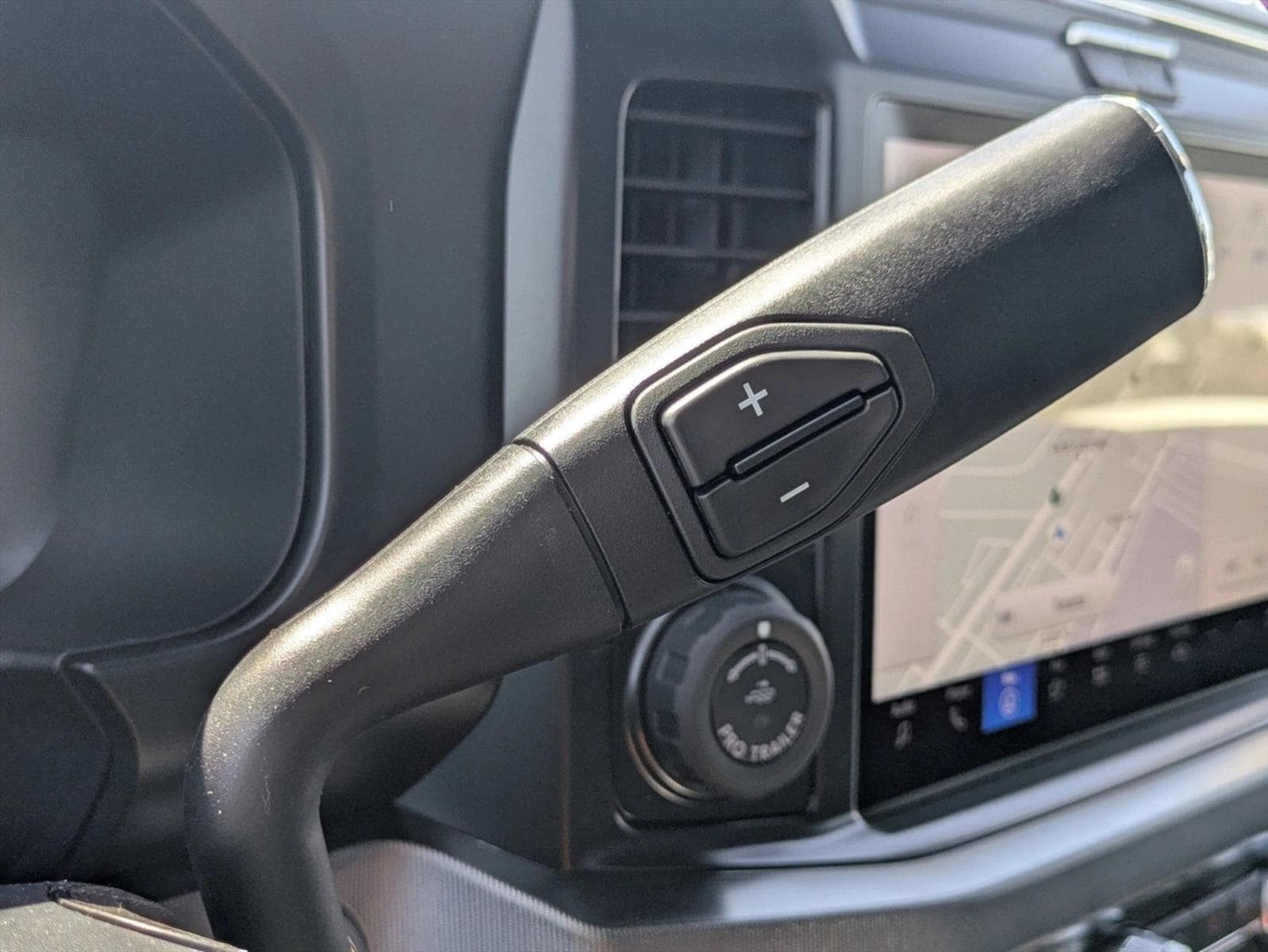 2025 Ford F-250 Super Duty Platinum - Photo 12