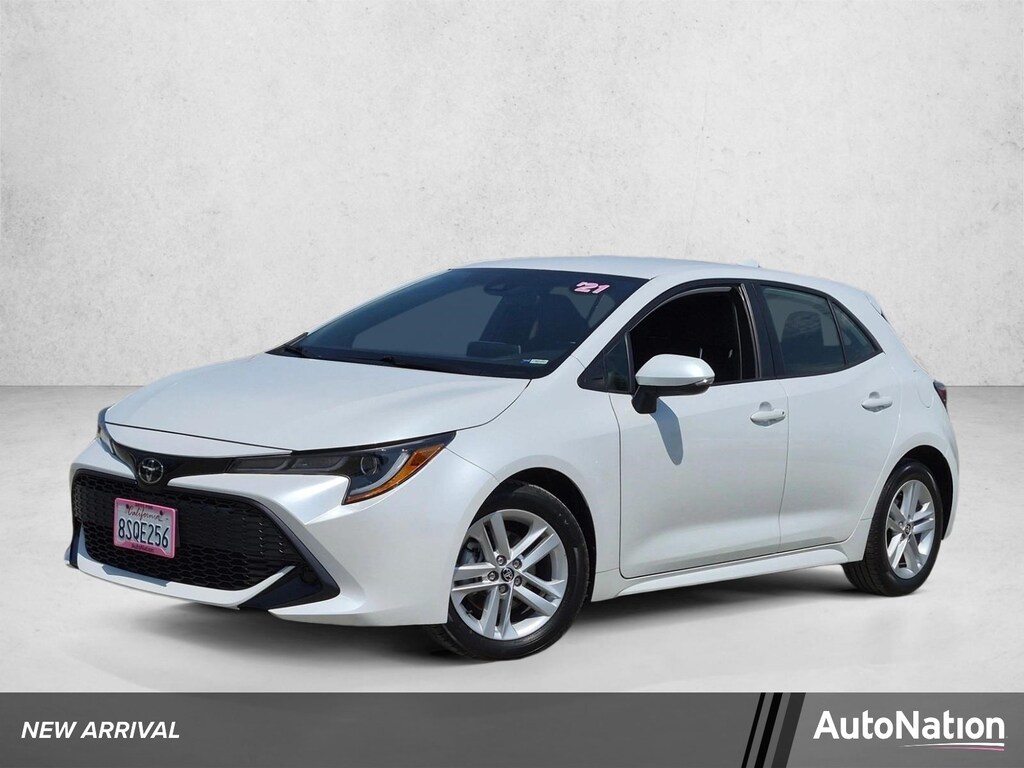 Used 2021 Toyota Corolla Hatchback SE Hatchback