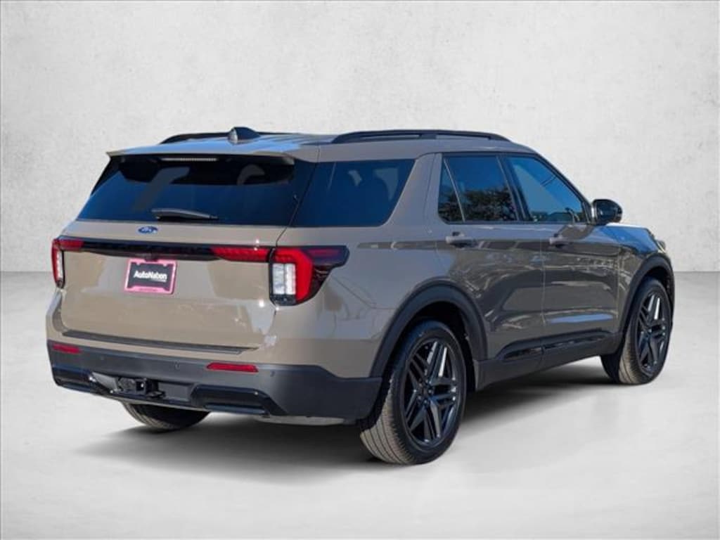 New 2026 Ford Explorer ST-Line SUV
