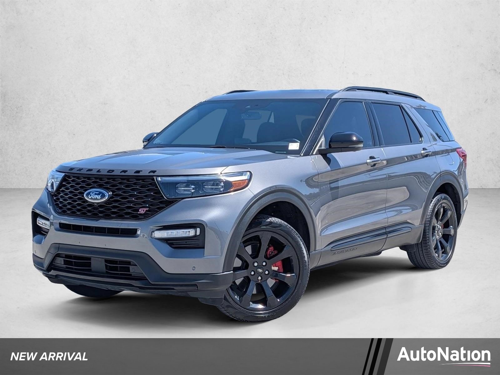 2023 Ford Explorer ST 4WD's photo