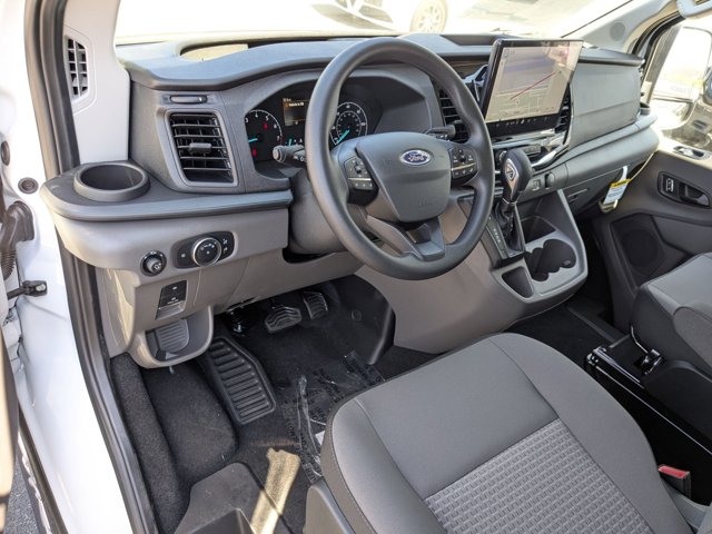 2025 Ford Transit photo 3