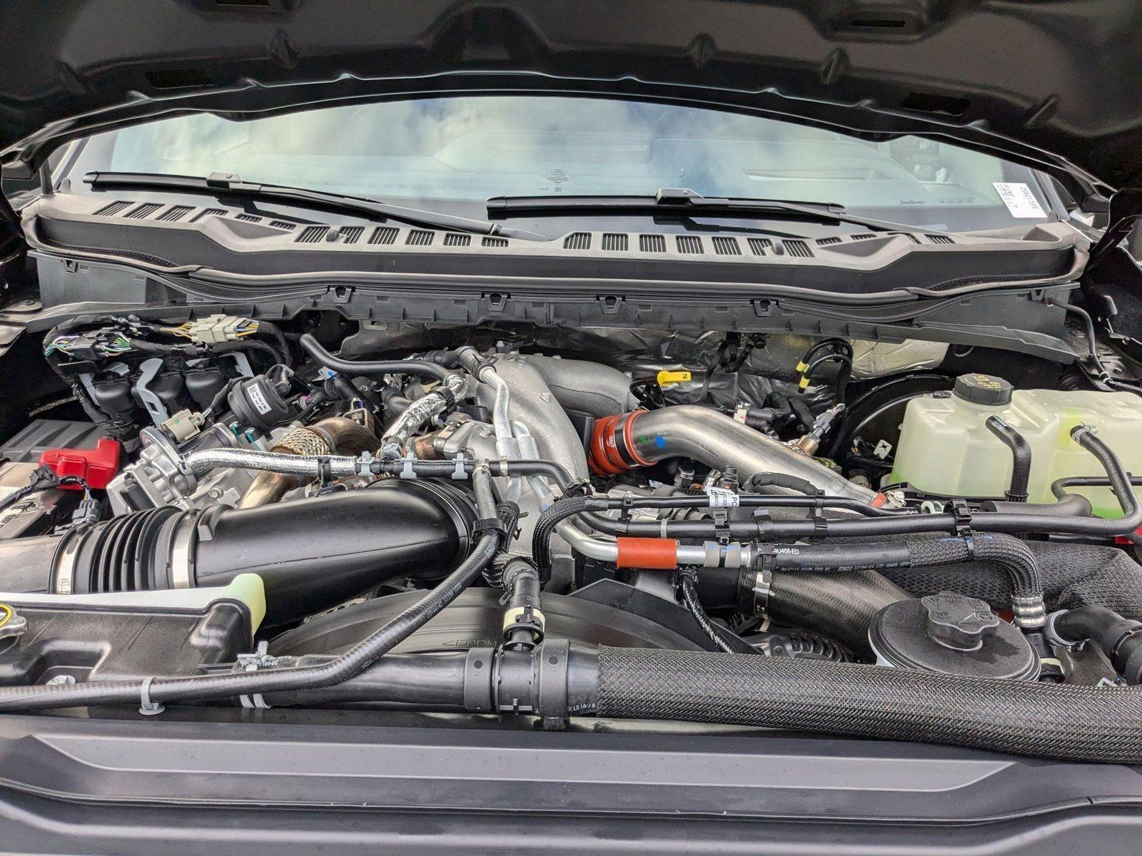 2025 Ford F-250 Super Duty Lariat - Photo 17