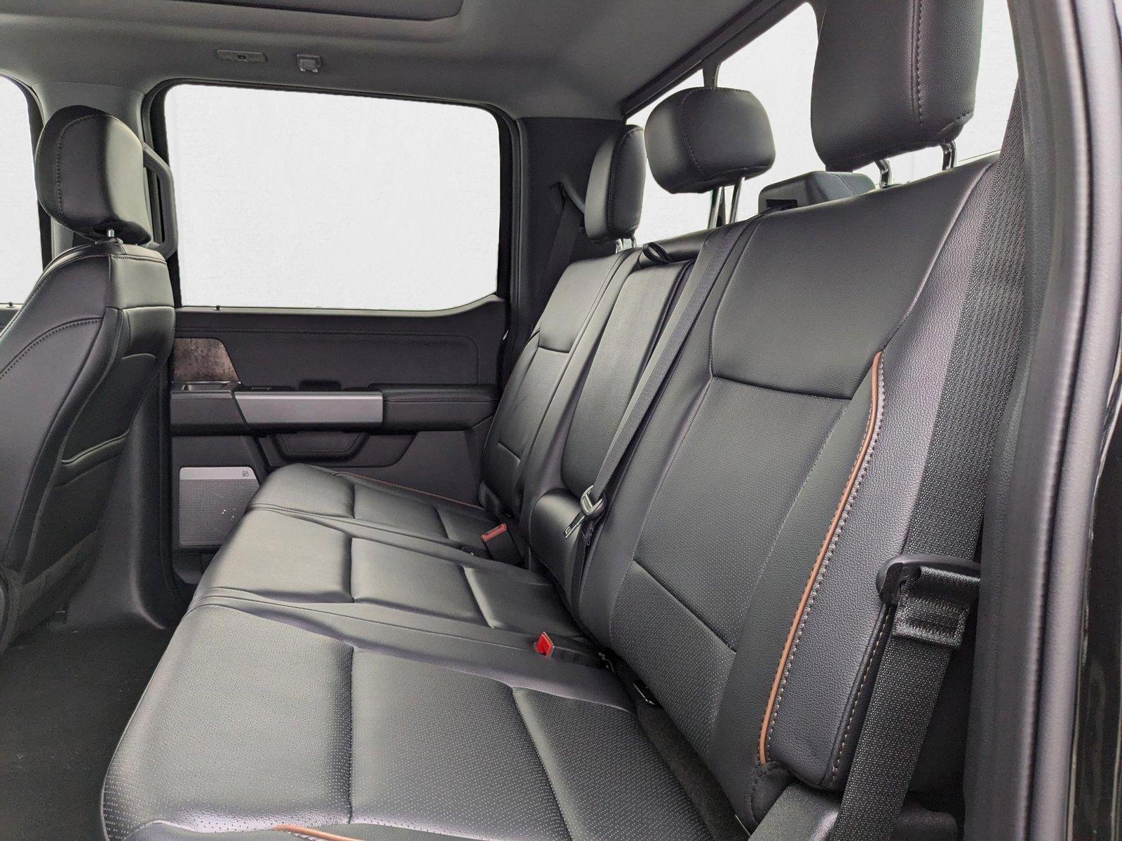 2025 Ford F-250 Super Duty Lariat - Photo 16