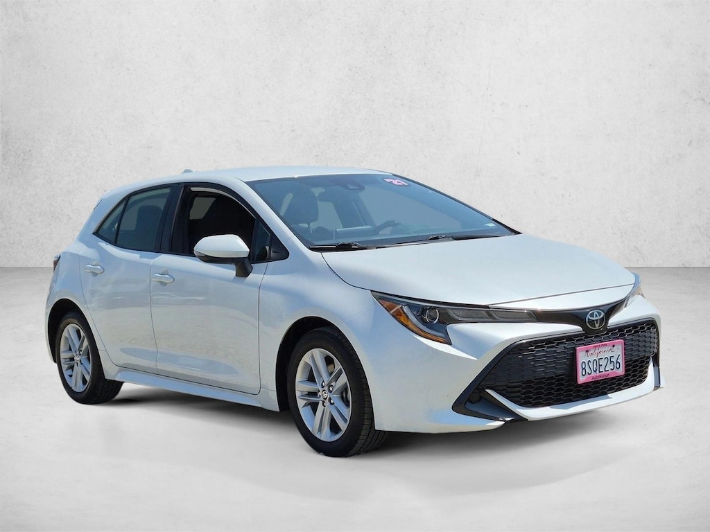 Used 2021 Toyota Corolla Hatchback SE Hatchback