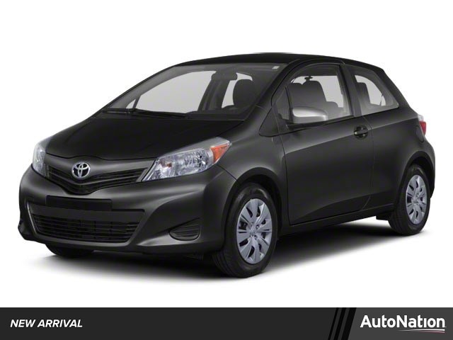 2012 Toyota Yaris's photo