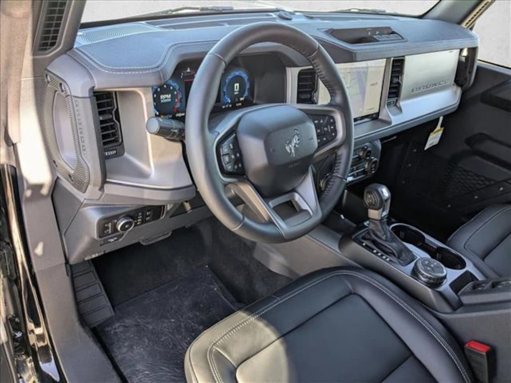 New 2025 Ford Bronco Outer Banks SUV