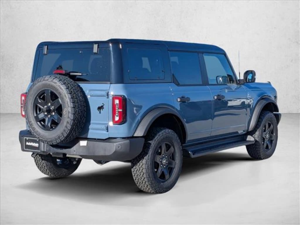 New 2025 Ford Bronco Outer Banks SUV
