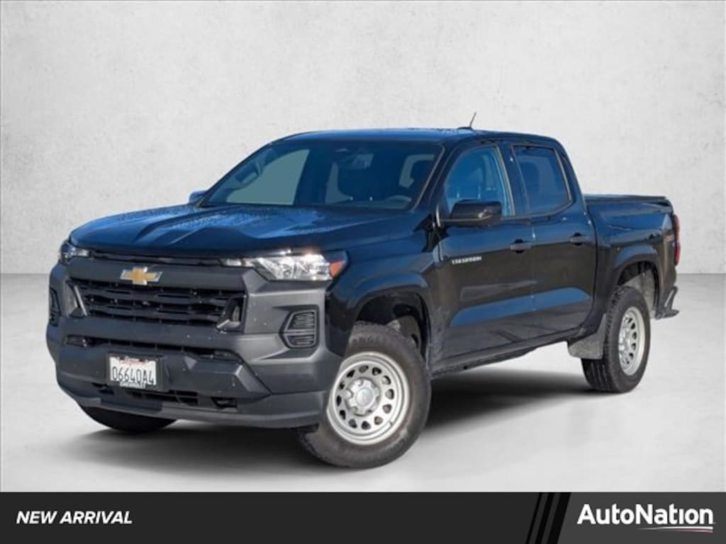 Used 2024 Chevrolet Colorado 4WD Work Truck Truck Crew Cab