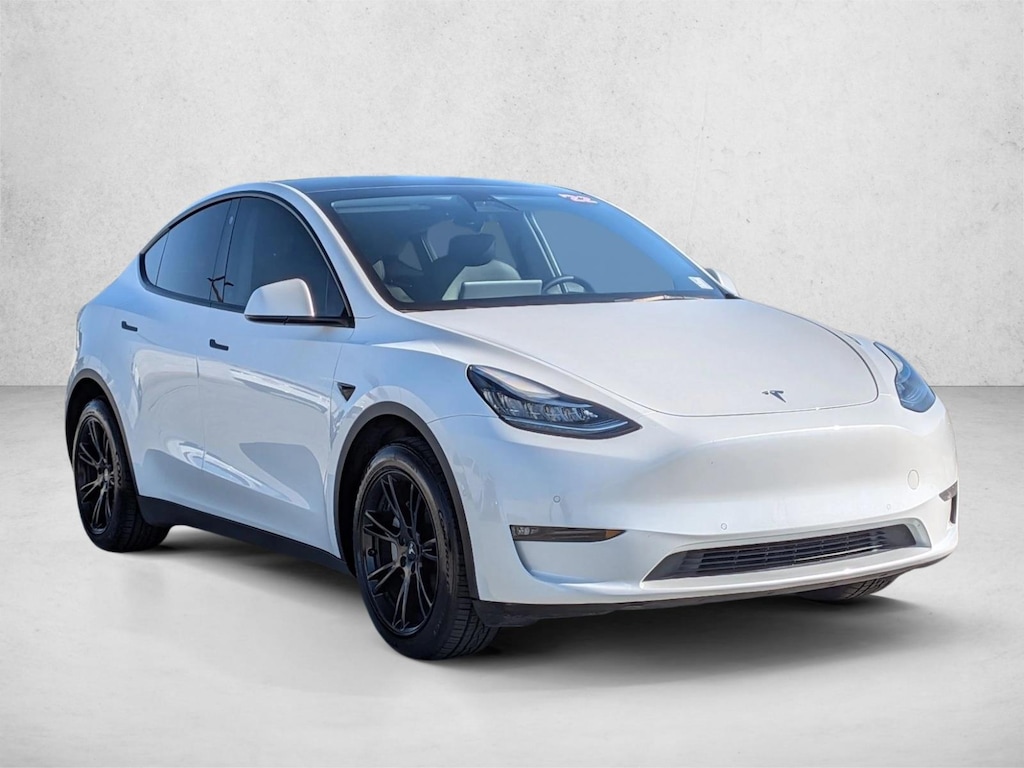 Used 2022 Tesla Model Y Long Range SUV