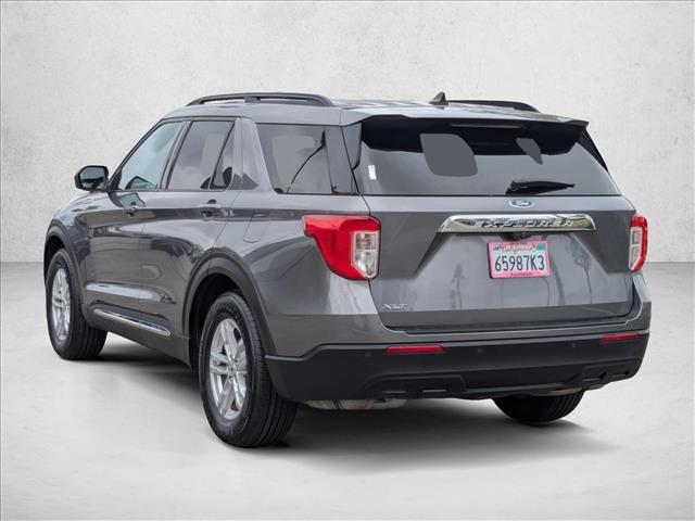 2022 Ford Explorer XLT photo 3