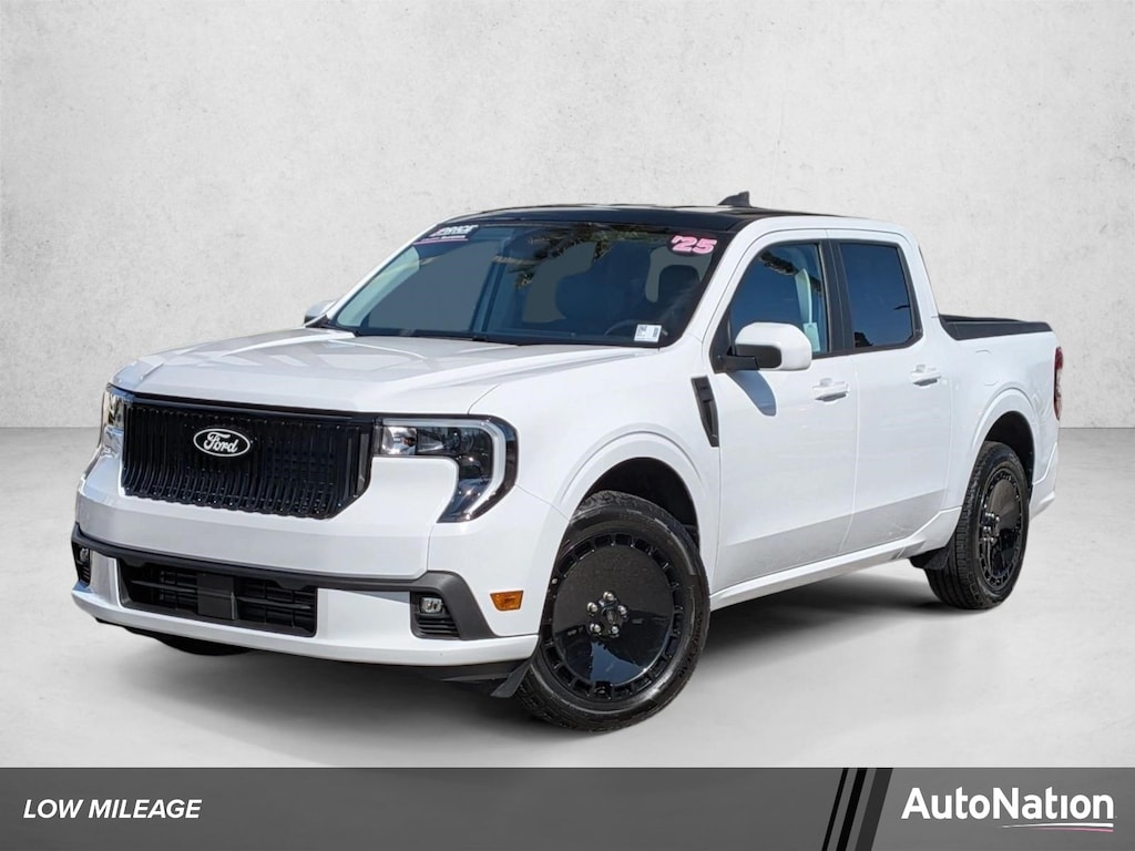 Used 2025 Ford Maverick Lobo Standard Truck SuperCrew