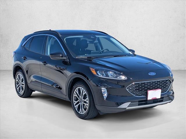 2022 Ford Escape SEL photo 3