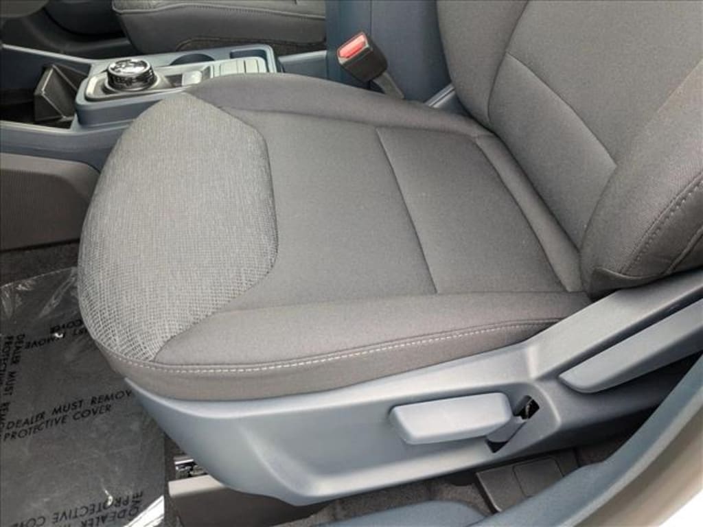 New 2025 Ford Maverick XL Truck SuperCrew