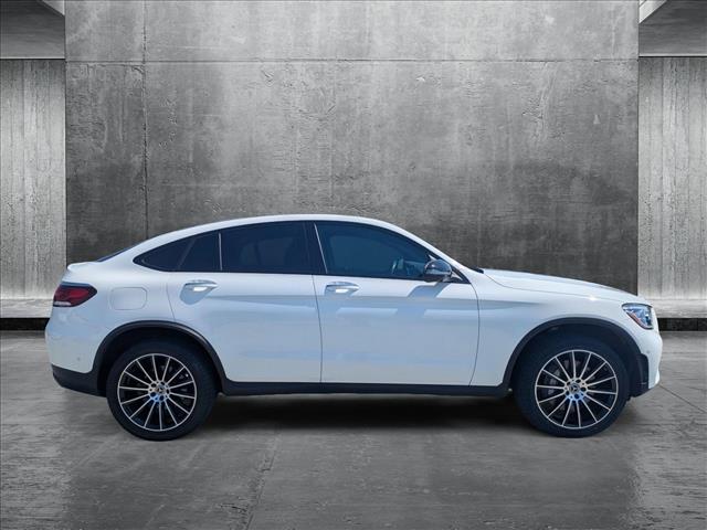 2022 Mercedes Benz GLC 300 4MATIC photo 4