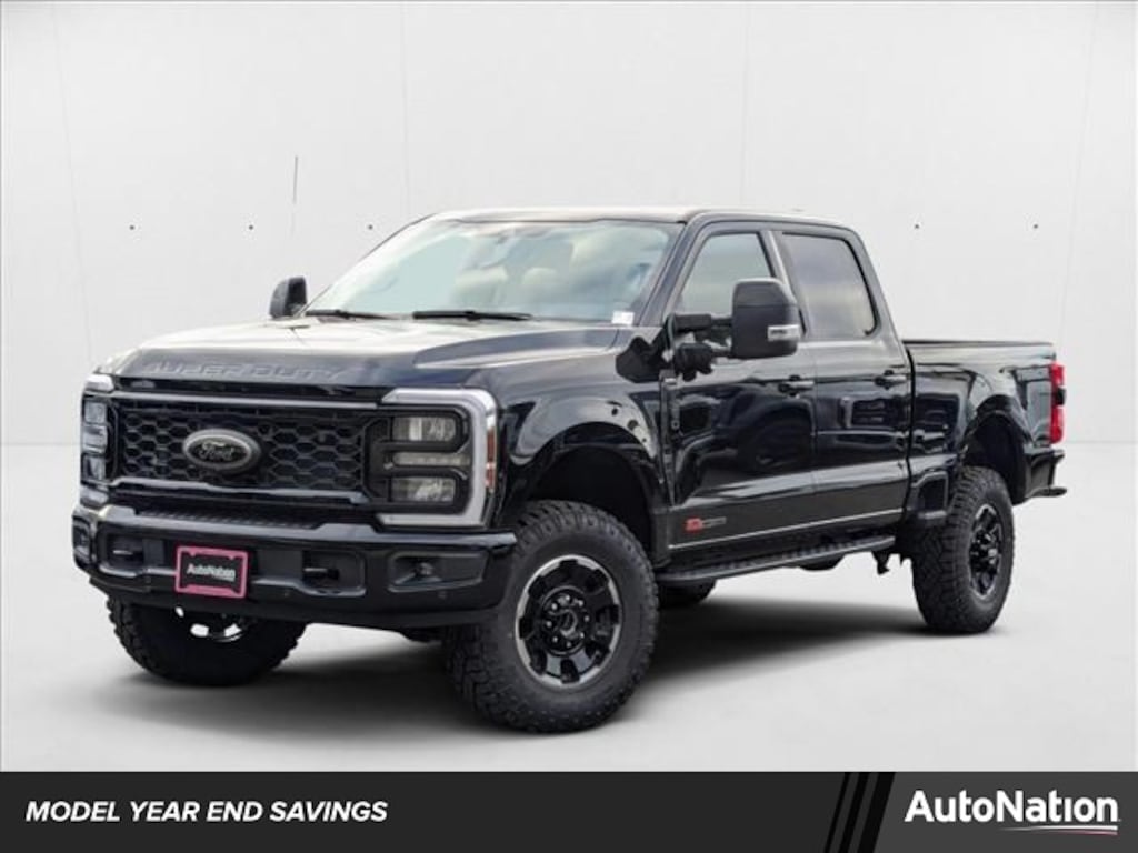 New 2025 Ford F-250 LARIAT Truck Crew Cab