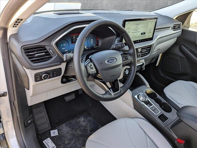 2025 Ford Escape Premium photo 3