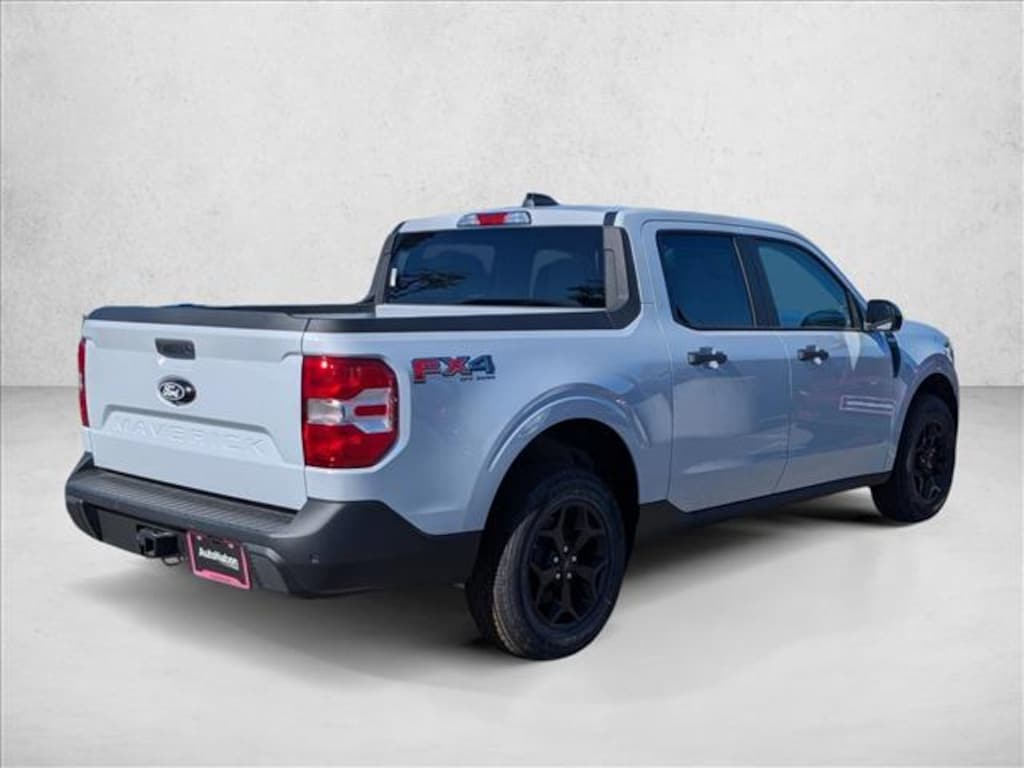 New 2025 Ford Maverick XLT Truck SuperCrew