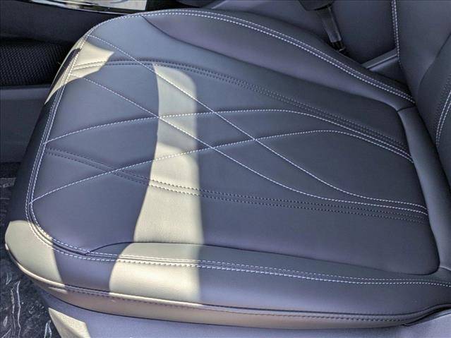 2025 Ford Mustang Mach-E Select photo 4