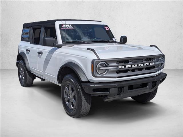 2021 Ford Bronco Base Big Bend Black Diamond Outer Banks photo 3