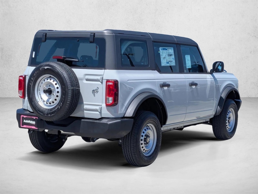 New 2026 Ford Bronco Base SUV