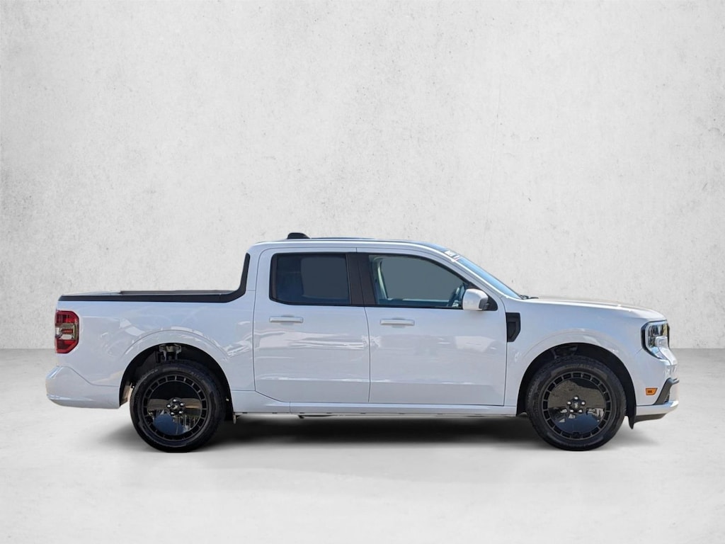 Used 2025 Ford Maverick Lobo Standard Truck SuperCrew