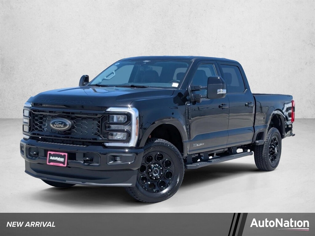 New 2026 Ford F-250 LARIAT Truck Crew Cab
