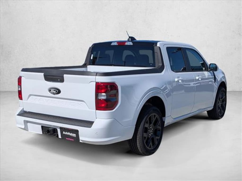New 2025 Ford Maverick Lobo Standard Truck SuperCrew