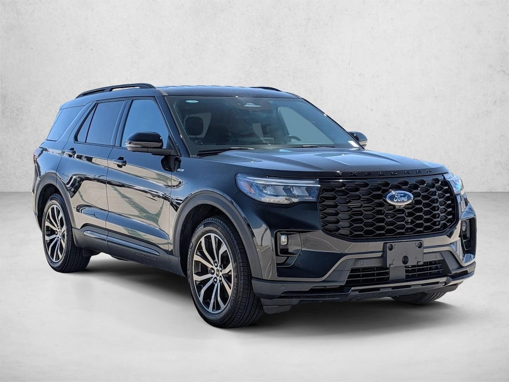 Certified 2025 Ford Explorer ST-Line SUV