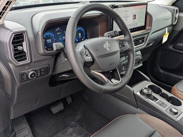 2025 Ford Bronco Sport Outer Banks photo 3