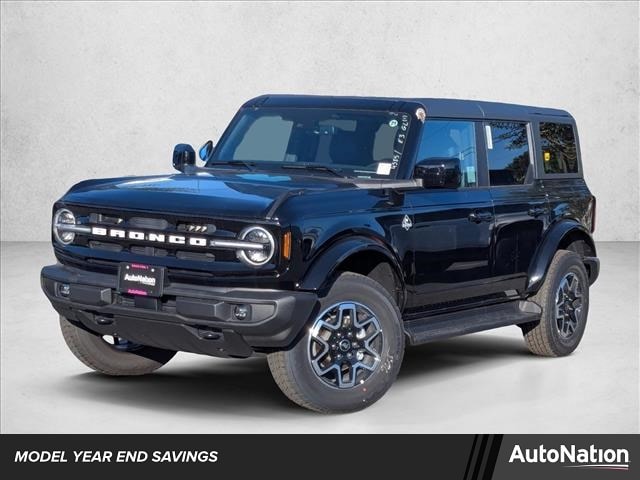 2025 Ford Bronco 4-Door Outer Banks's photo