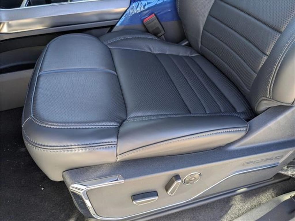 New 2025 Ford F-150 Platinum Truck SuperCrew Cab