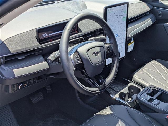 2025 Ford Mustang Mach-E Select photo 3