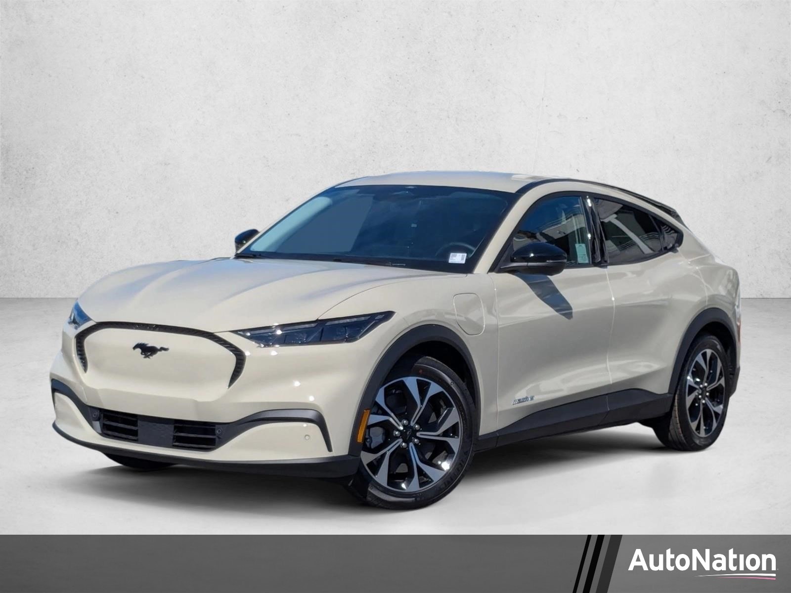 2026 Ford Mustang-Mach-e Select's photo