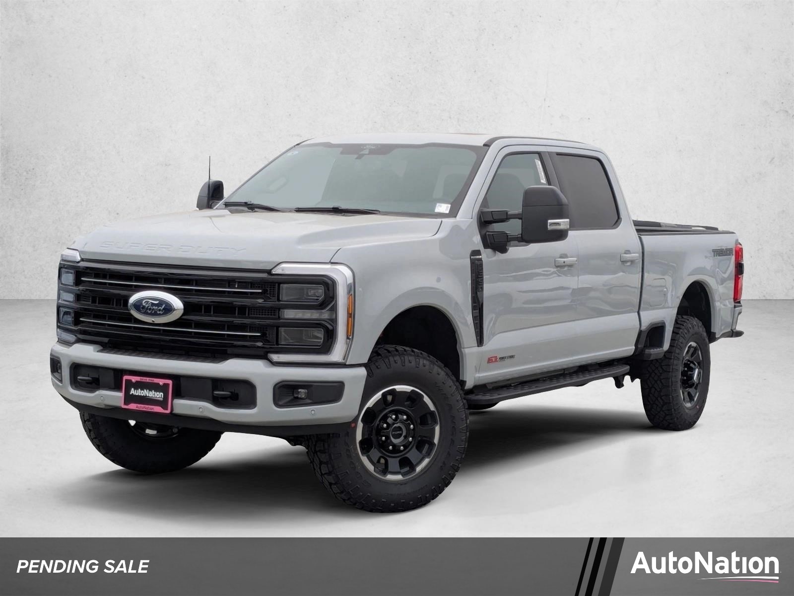 2026 Ford F-350 Platinum 4x4 Crew Cab 6-3/4' Box SRW's photo