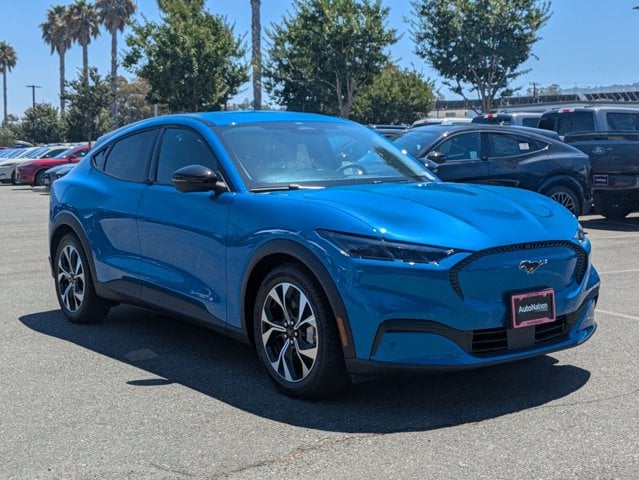 2025 Ford Mustang Mach-E Select