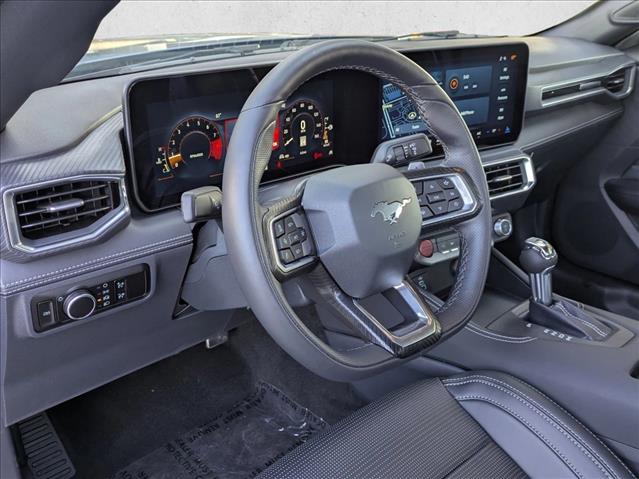 2025 Ford Mustang GT Premium photo 3