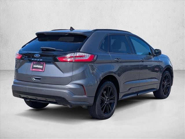 2022 Ford Edge ST-Line photo 4