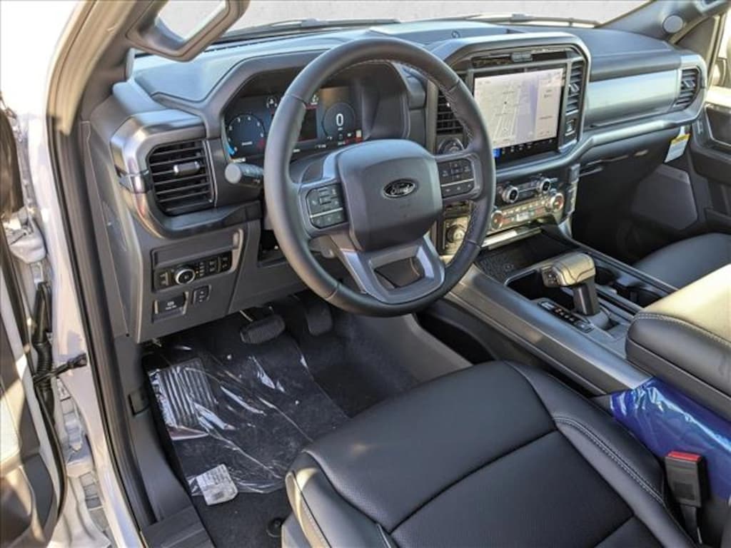 New 2025 Ford F-150 LARIAT Truck SuperCrew Cab