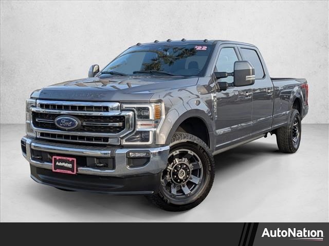 2022 Ford F-350 Super Duty Lariat's photo