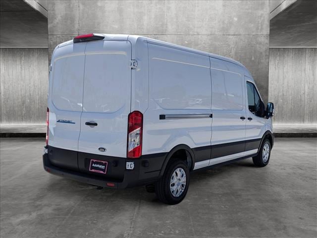 2023 Ford E-Transit 350