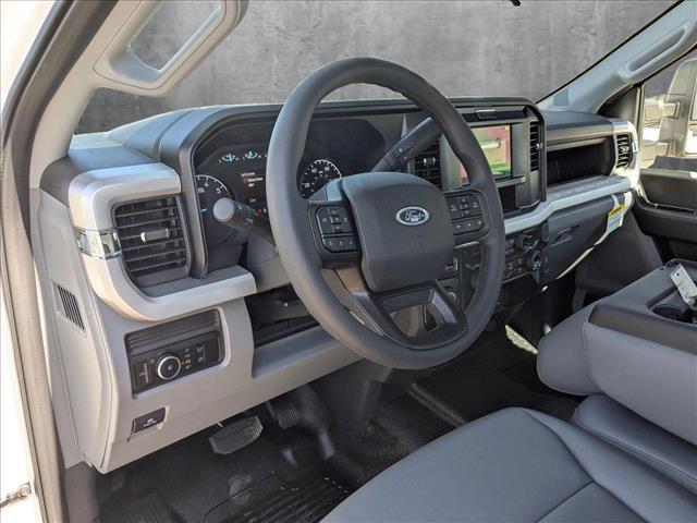 2025 Ford F-250 XL photo 3