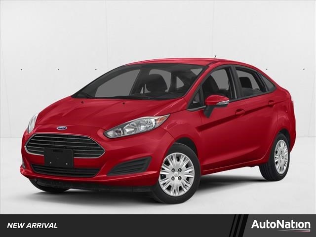 2014 Ford Fiesta SE Sedan's photo
