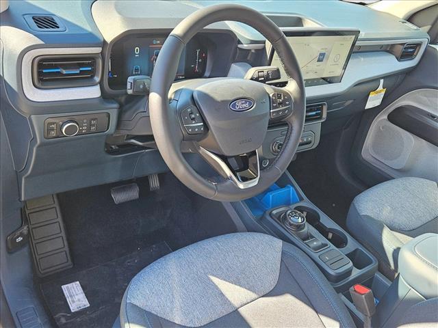 2025 Ford Maverick XLT photo 3
