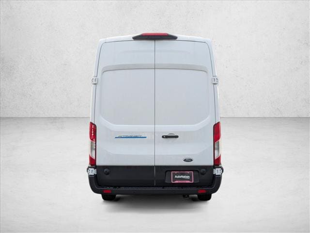 2025 Ford E-Transit Cargo Van Base - Photo 8