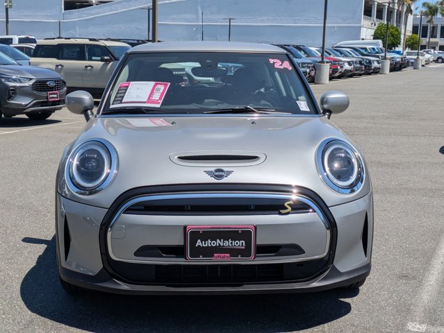 Used 2024 MINI Hardtop 2 Door SE with VIN WMW13DJ02R2V06722 for sale in Torrance, CA