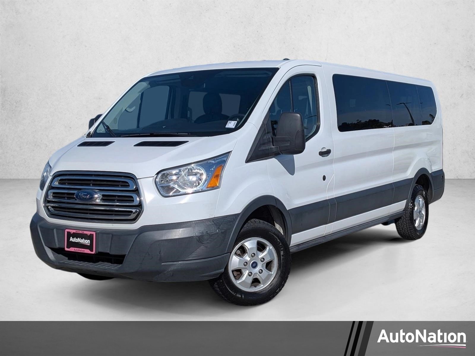 2018 Ford Transit 350 XLT Wagon Low Roof Sliding Pass. 148's photo