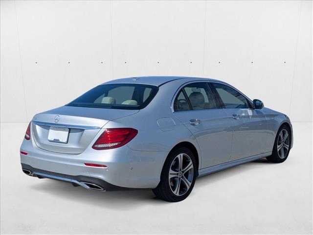 2019 Mercedes Benz E 300 Sedan photo 3